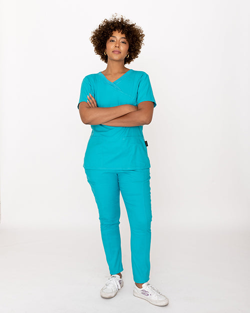 swissprecisionactive-scrub-set-womens-image