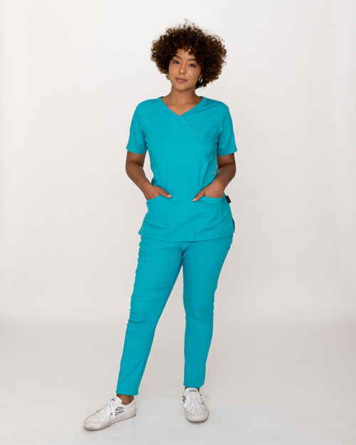 swissprecisionactive-scrub-set-womens-image